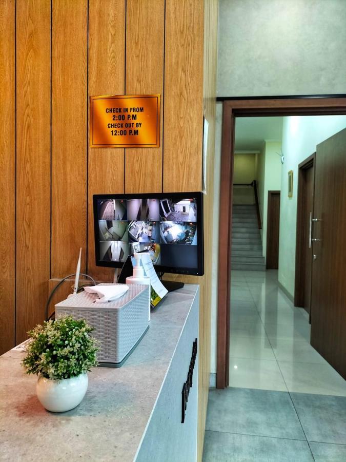 ג'קרטה Cozy Residence Tomang מראה חיצוני תמונה