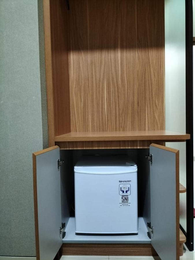 ג'קרטה Cozy Residence Tomang מראה חיצוני תמונה