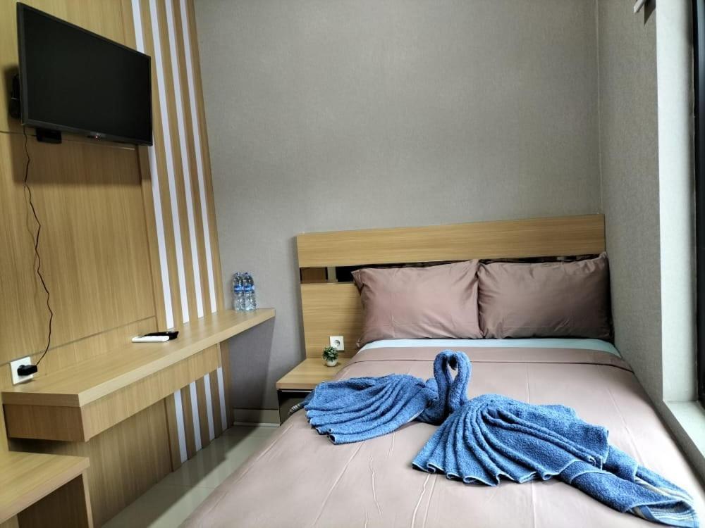 ג'קרטה Cozy Residence Tomang מראה חיצוני תמונה